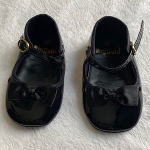 Big Oshi baby dress shoes